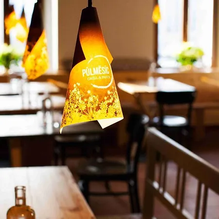 Půlměsíc Casa de hóspedes Jablonec nad Nisou